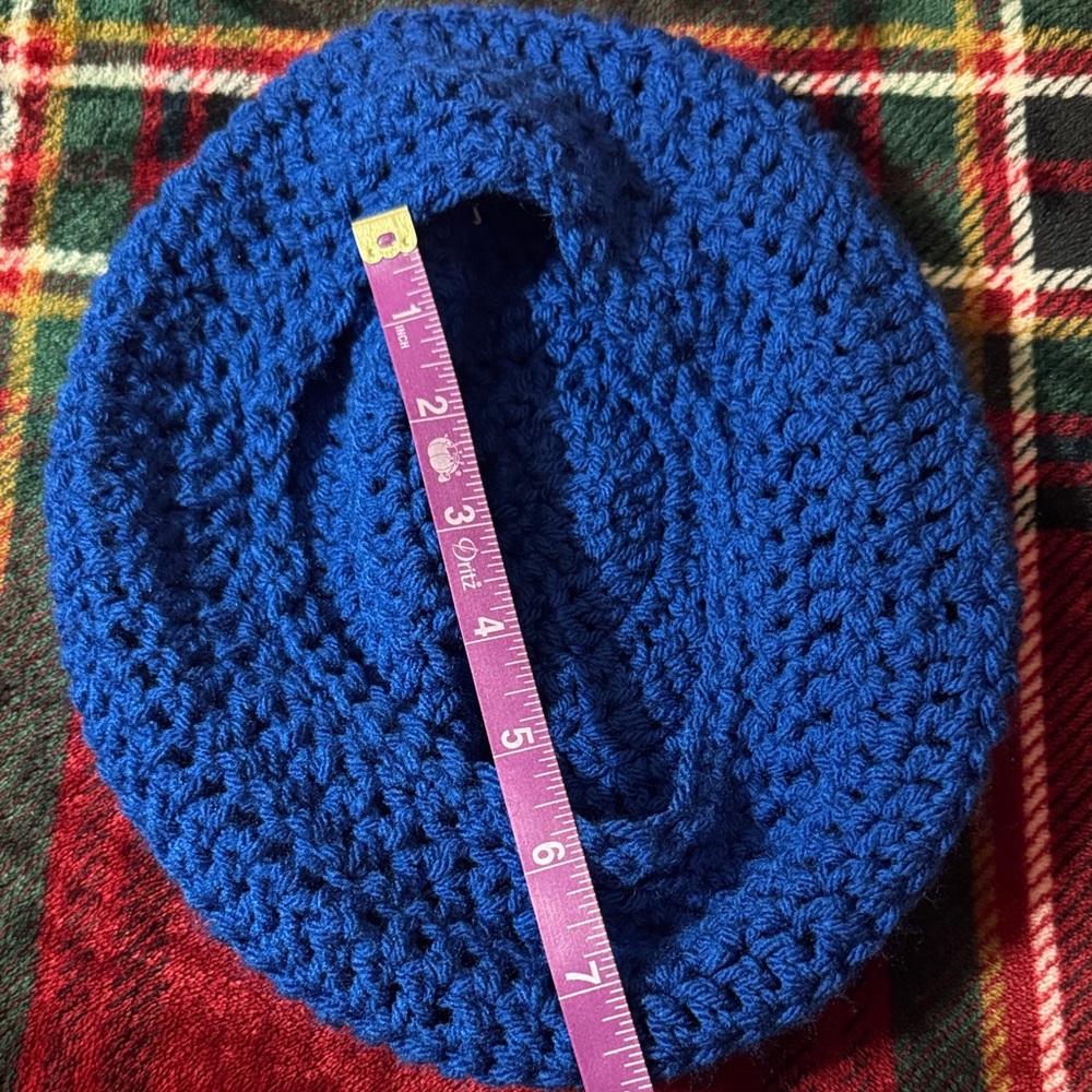 "HANDMADE!" Royal Blue Adult Knit Crochet Beret Hat - Picture 4 of 4